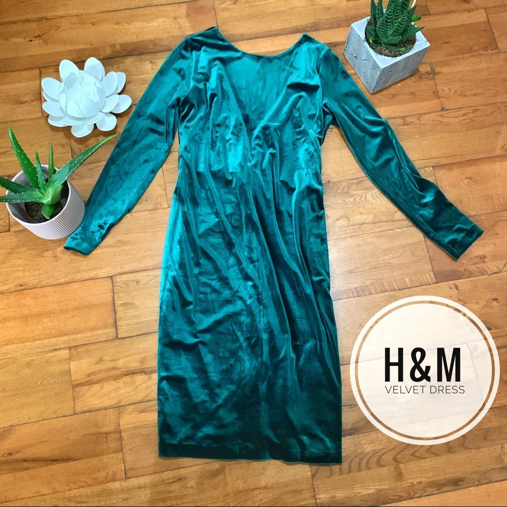 H&M Green Velvet Dress